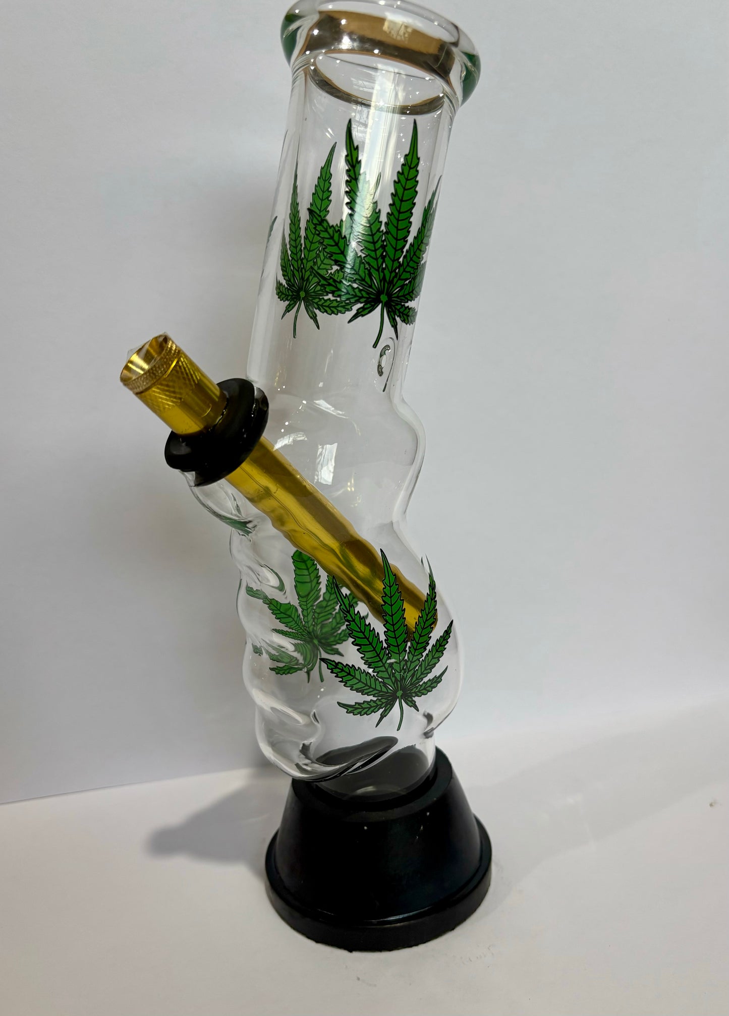 Medium Gripper Glass Bong